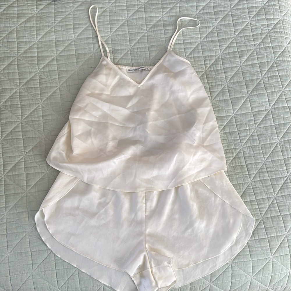 Size XS silky pajama set